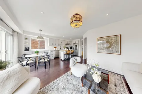 50 Shenandoah Drive Whitby ON L1P 1T3