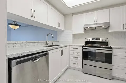 712 Rossland Road Whitby ON L1N 9E8