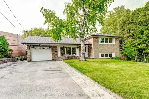 22 Ravine Park Crescent Toronto ON M1C 2M3