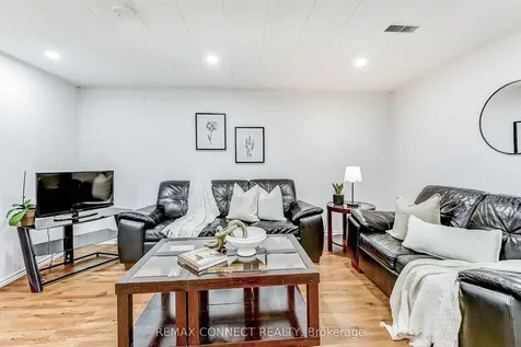 22 Ravine Park Crescent Toronto ON M1C 2M3