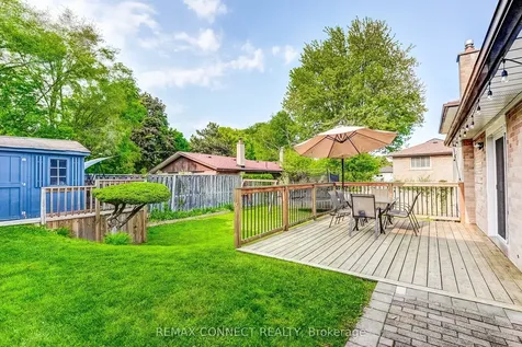 22 Ravine Park Crescent Toronto ON M1C 2M3