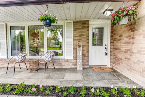 22 Ravine Park Crescent Toronto ON M1C 2M3