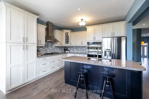 43 Elmer Adams Drive Clarington ON L1E 0G5