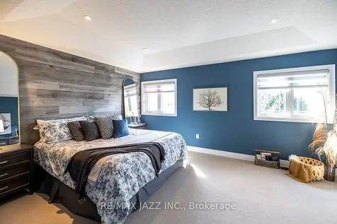 43 Elmer Adams Drive Clarington ON L1E 0G5