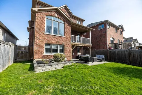 43 Elmer Adams Drive Clarington ON L1E 0G5