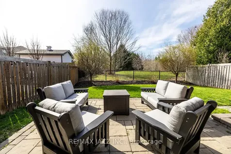 43 Elmer Adams Drive Clarington ON L1E 0G5