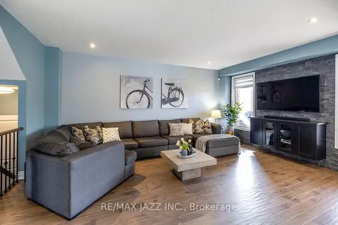 43 Elmer Adams Drive Clarington ON L1E 0G5