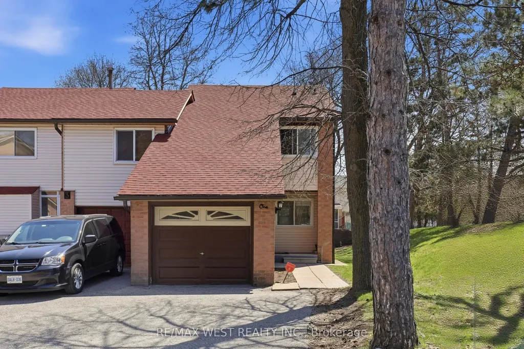 151 Wickson Trail Toronto ON M1B 2L5