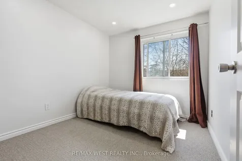 151 Wickson Trail Toronto ON M1B 2L5