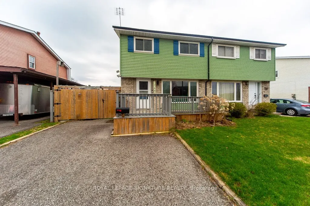 1499 Fenelon Crescent Oshawa ON L1J 6G2