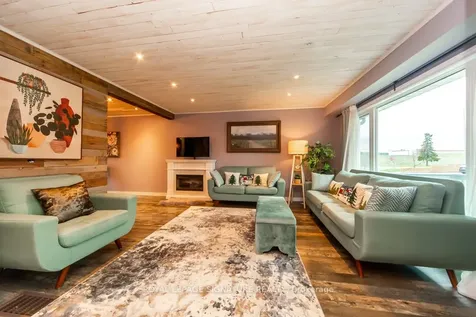 1499 Fenelon Crescent Oshawa ON L1J 6G2