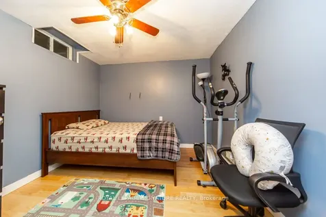 1499 Fenelon Crescent Oshawa ON L1J 6G2