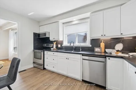 54 Rosalynne Avenue Clarington ON L1C 3X8