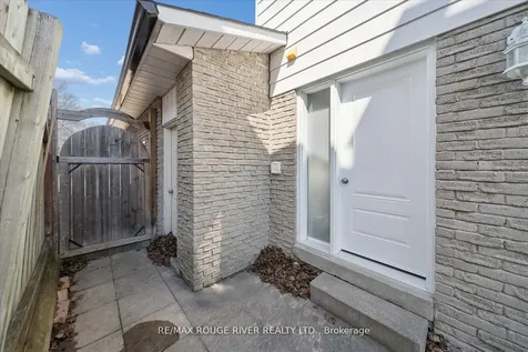 54 Rosalynne Avenue Clarington ON L1C 3X8