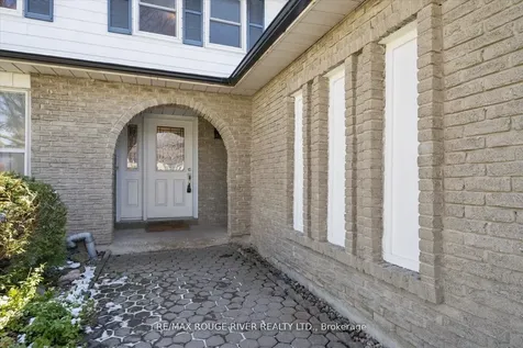 54 Rosalynne Avenue Clarington ON L1C 3X8
