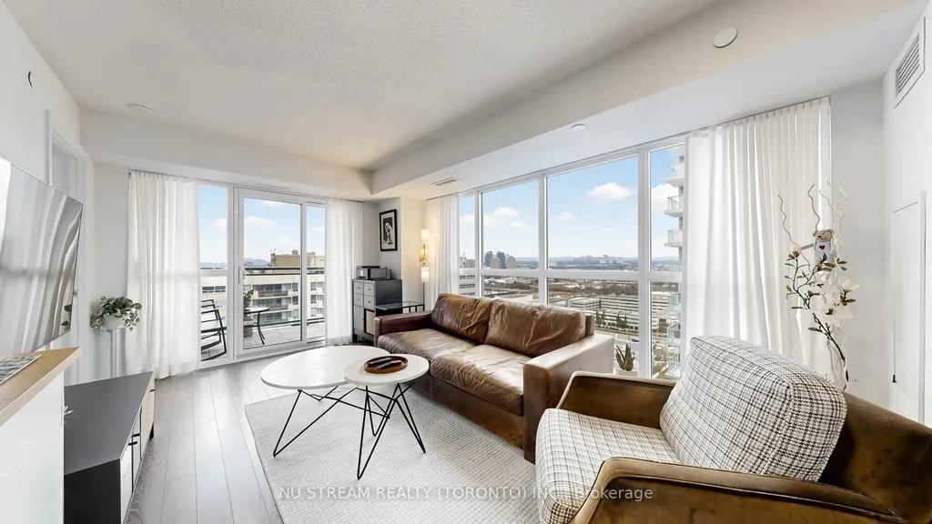 20 Meadowglen Place Toronto ON M1G 0A9