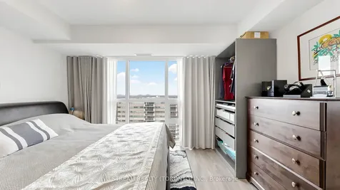 20 Meadowglen Place Toronto ON M1G 0A9