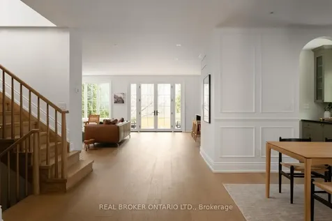 16 Glenshaw Crescent Toronto ON M4B 2C9