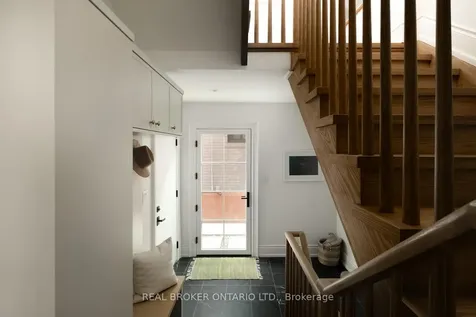 16 Glenshaw Crescent Toronto ON M4B 2C9