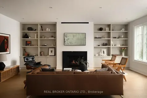 16 Glenshaw Crescent Toronto ON M4B 2C9