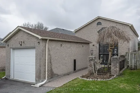 594 Waverly Street N Oshawa ON L1J 7G1
