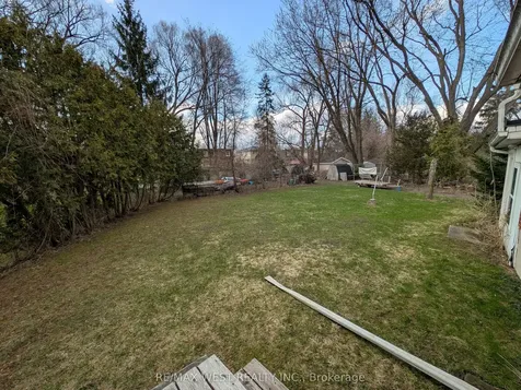 1192 & 1200 Kingston Road Pickering ON L1V 1B4