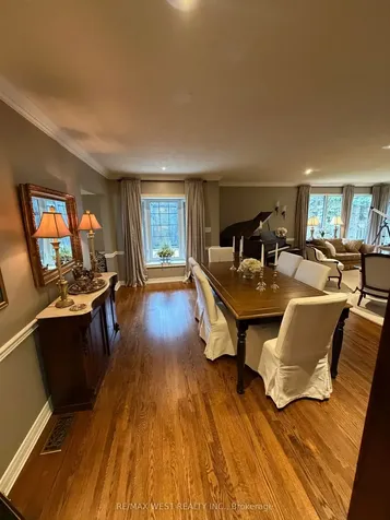 1184 Kingston Road Road N Pickering ON L1V 1B4