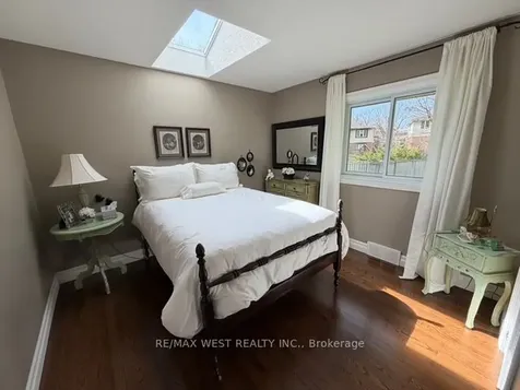 1184 Kingston Road Road N Pickering ON L1V 1B4