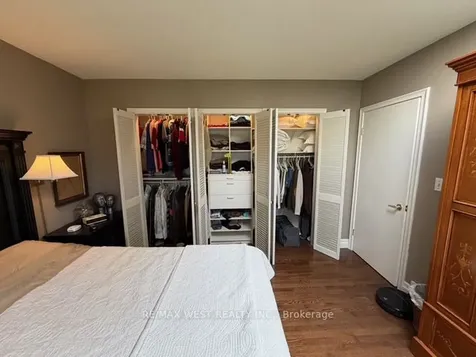 1184 Kingston Road Road N Pickering ON L1V 1B4