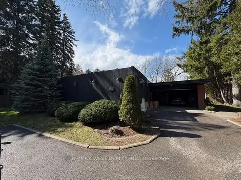 1184 Kingston Road Road N Pickering ON L1V 1B4
