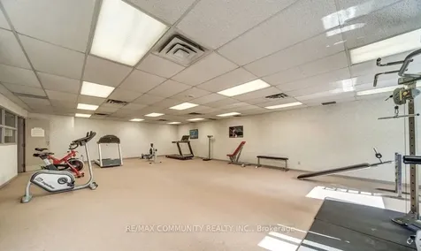 330 Mccowan Road Toronto ON M1J 3N3