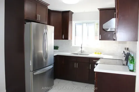 2311 Bridletowne Circle Toronto ON M1W 2L3