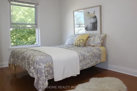 2311 Bridletowne Circle Toronto ON M1W 2L3