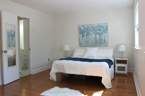 2311 Bridletowne Circle Toronto ON M1W 2L3