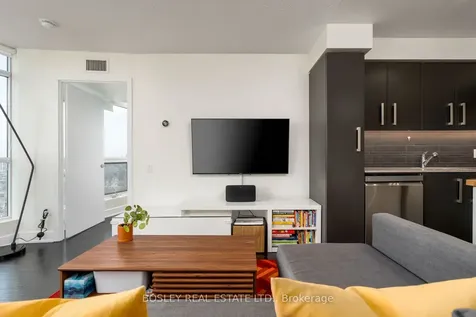1048 Broadview Avenue Toronto ON M4K 2B8