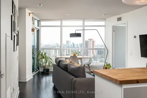 1048 Broadview Avenue Toronto ON M4K 2B8