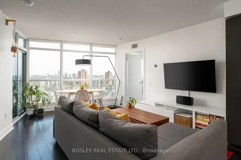 1048 Broadview Avenue Toronto ON M4K 2B8
