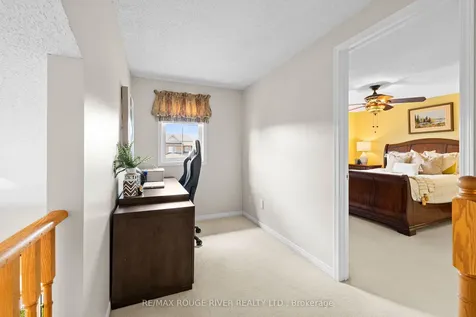 9 Clayton Crescent Clarington ON L1C 4P2