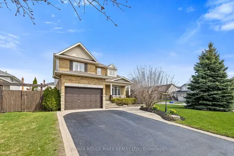 9 Clayton Crescent Clarington ON L1C 4P2