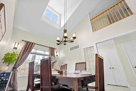 9 Clayton Crescent Clarington ON L1C 4P2