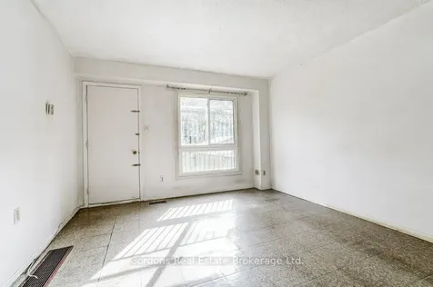 275 Broadview Avenue Toronto ON M4M 3H5