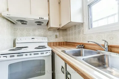 275 Broadview Avenue Toronto ON M4M 3H5