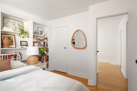 354 Highfield Road Toronto ON M4L 2V6