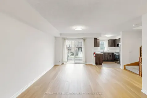 61 Far North Court Oshawa ON L1L 0J5
