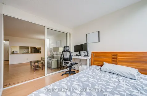 225 Bamburgh Circle Toronto ON M1W 3X9