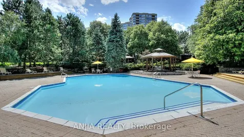 225 Bamburgh Circle Toronto ON M1W 3X9