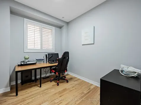 118A Manse Road Toronto ON M1E 3V1