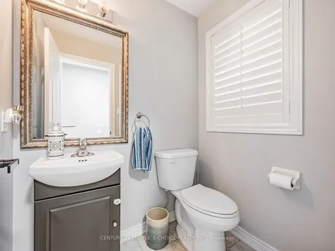 118A Manse Road Toronto ON M1E 3V1