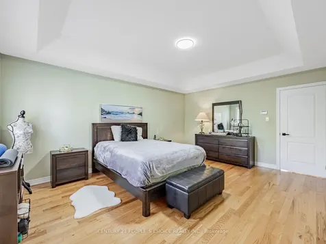 118A Manse Road Toronto ON M1E 3V1