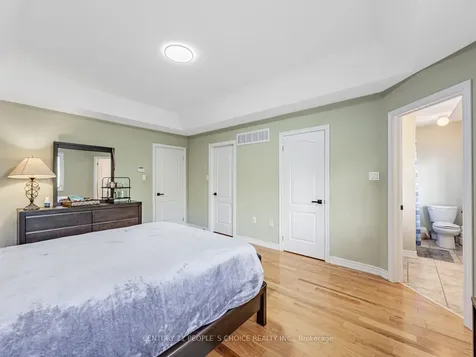 118A Manse Road Toronto ON M1E 3V1